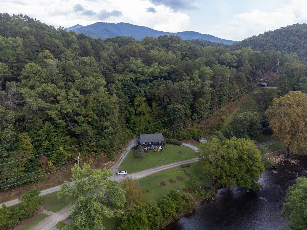 365 Duckback Trail