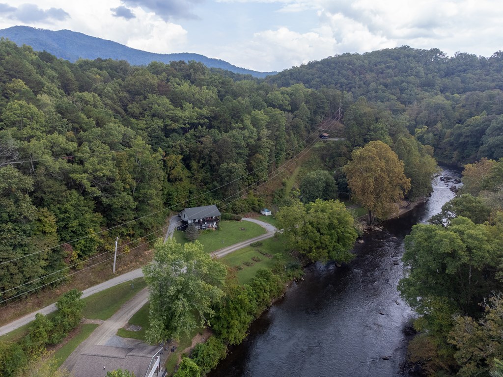 365 Duckback Trail
