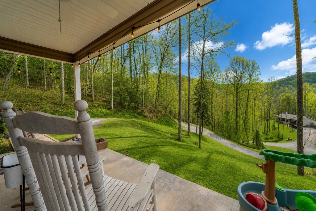 201 Woodhaven Estates