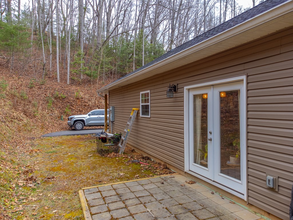201 Woodhaven Estates