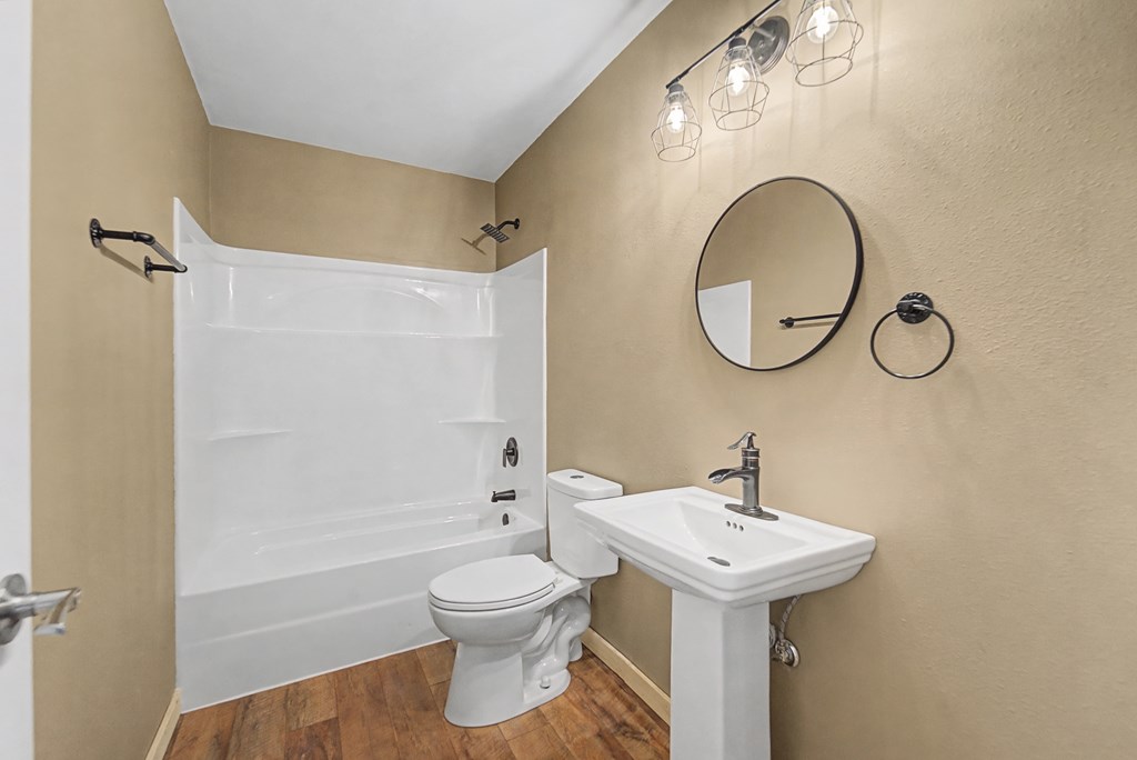 3240 Old Henson Cove