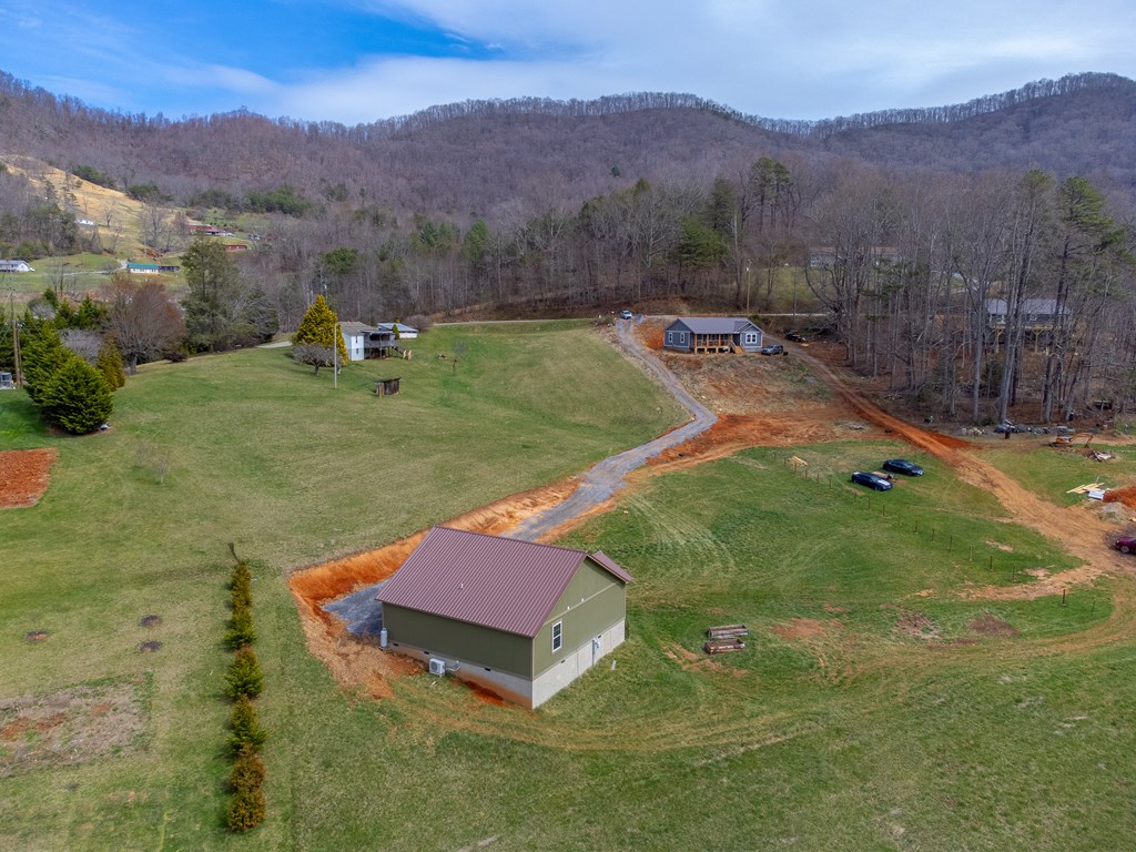 3240 Old Henson Cove