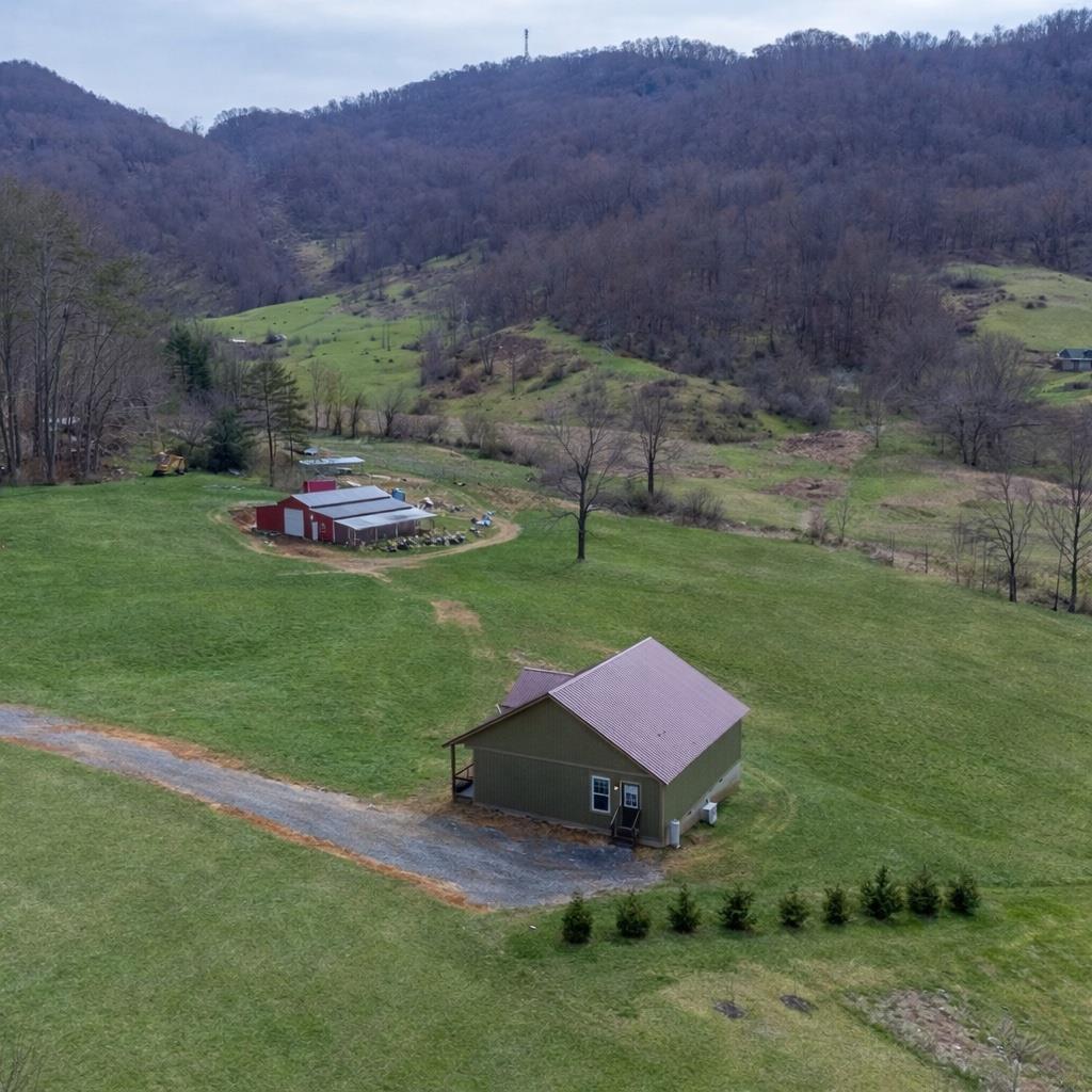 3240 Old Henson Cove