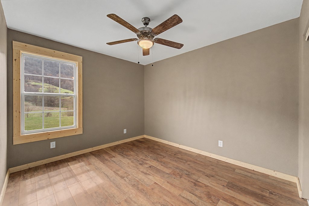 3240 Old Henson Cove