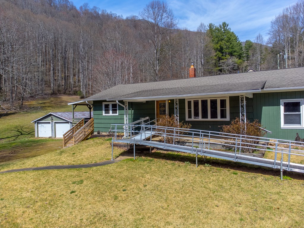 841 Evans Cove Road