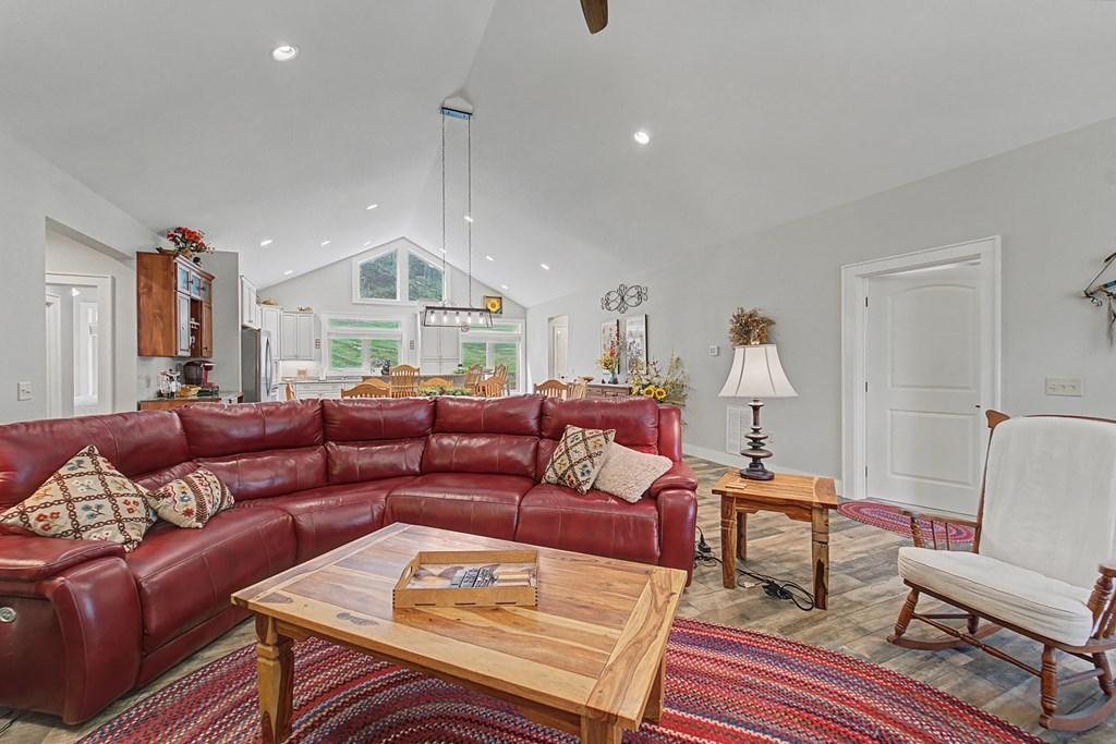 151 High Grove Parkway