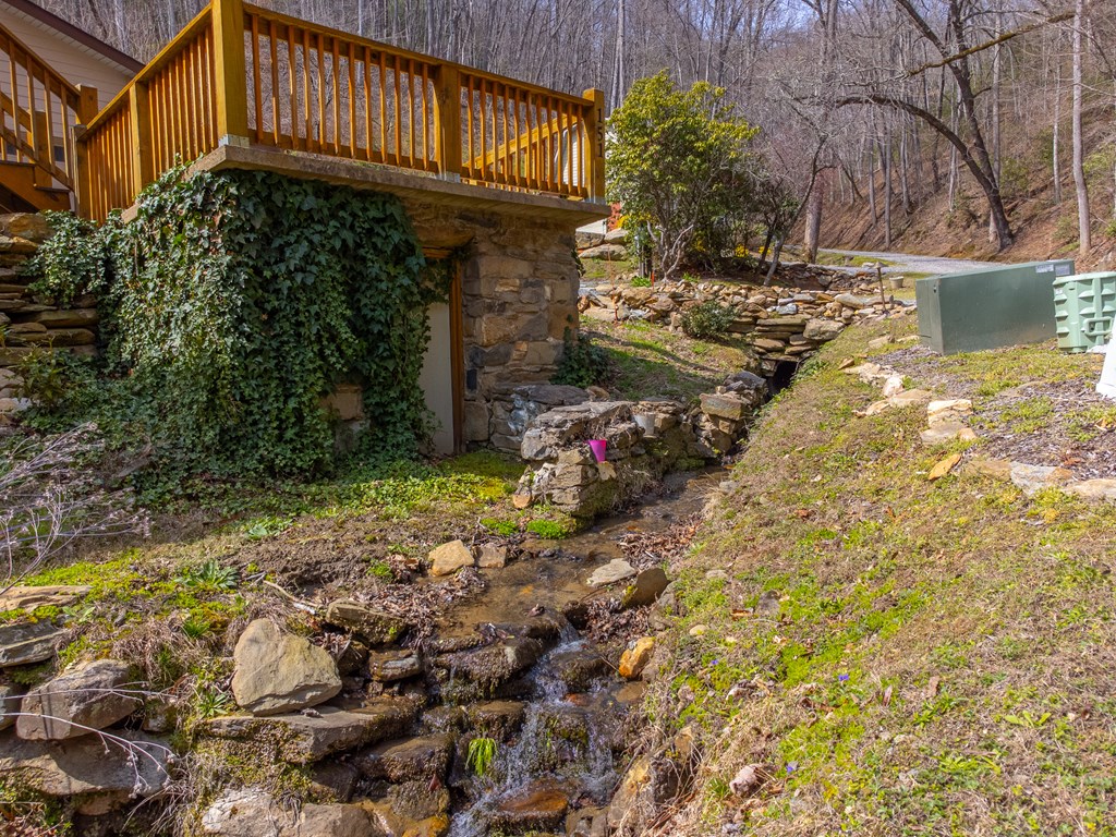 151 High Grove Parkway