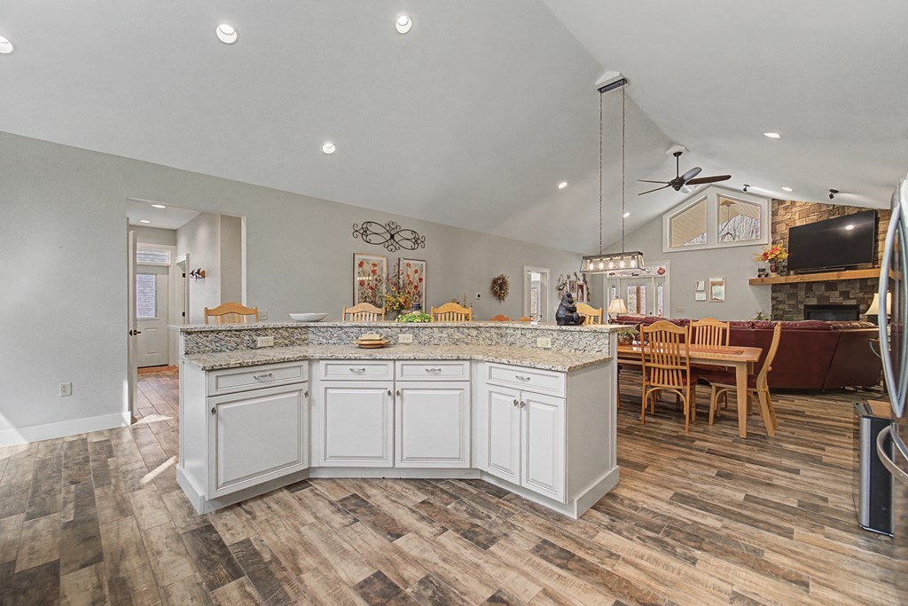 151 High Grove Parkway