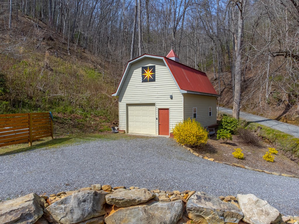 151 High Grove Parkway