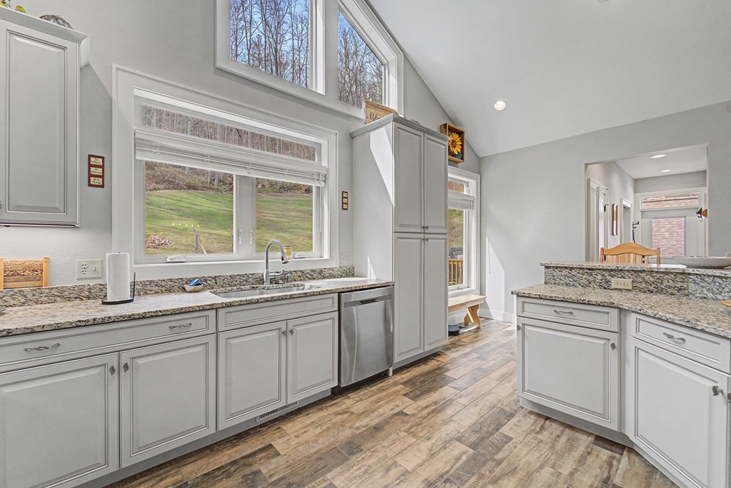 151 High Grove Parkway