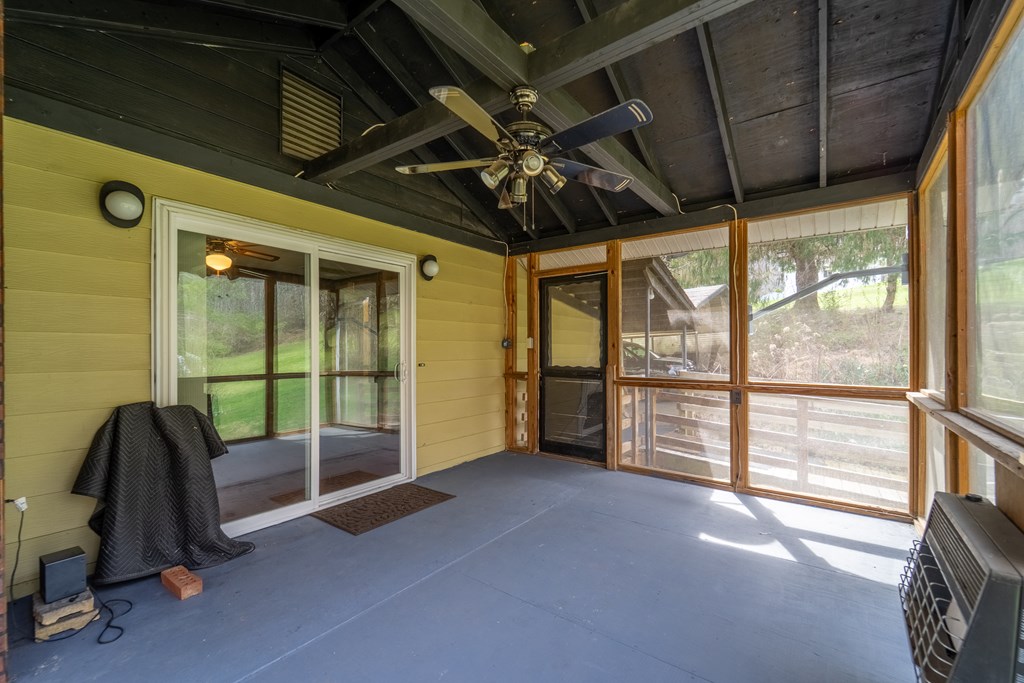 318 Sunrise Park