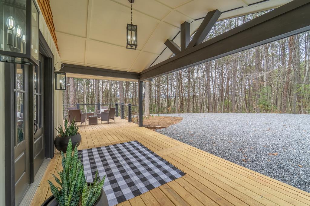 323 Mashburn Branch Rd.