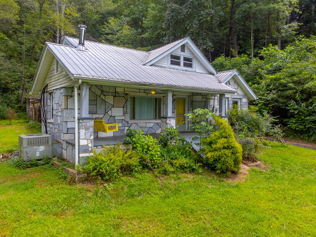 105 MARBLE DR