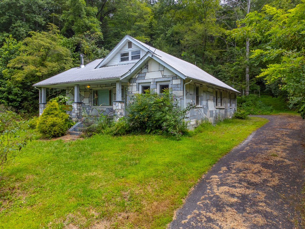 105 MARBLE DR