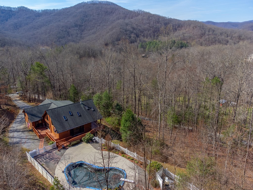 112 Hawks Nest Ridge