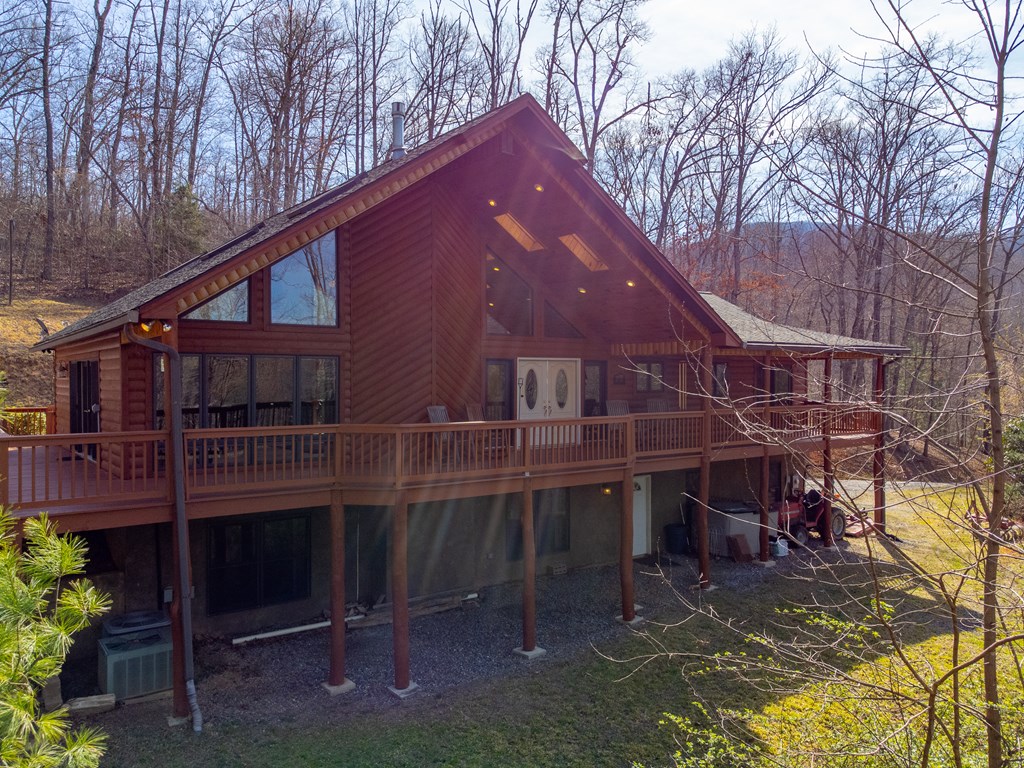 112 Hawks Nest Ridge