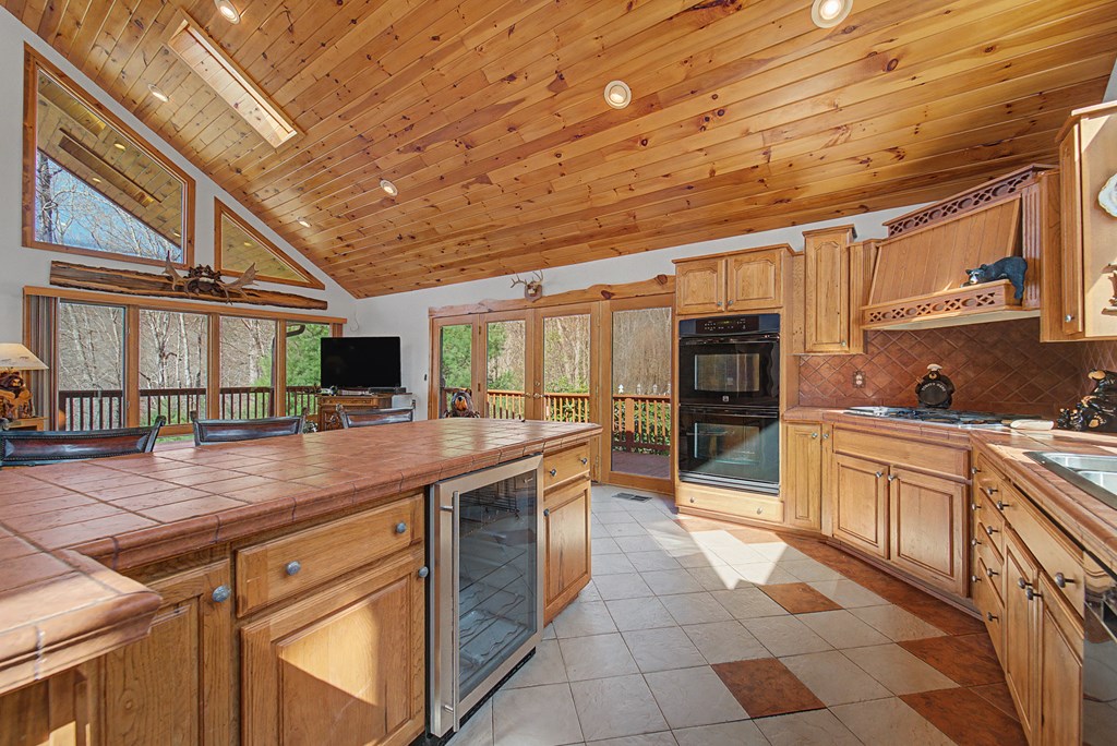 112 Hawks Nest Ridge