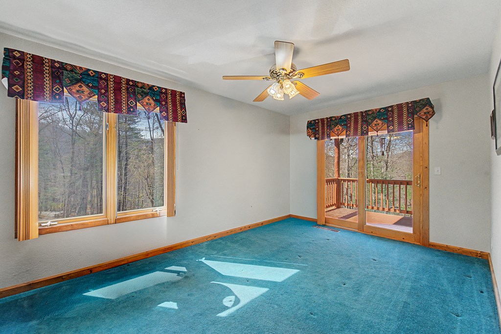 112 Hawks Nest Ridge