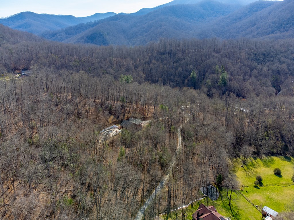 112 Hawks Nest Ridge