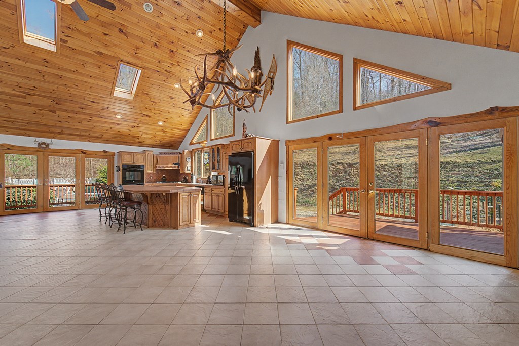 112 Hawks Nest Ridge