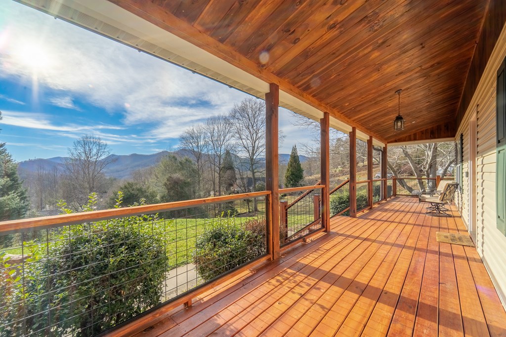 161 Rock Field Way
