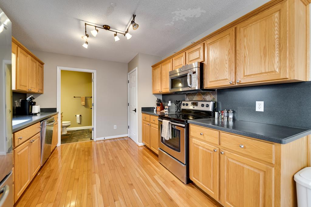 161 Rock Field Way
