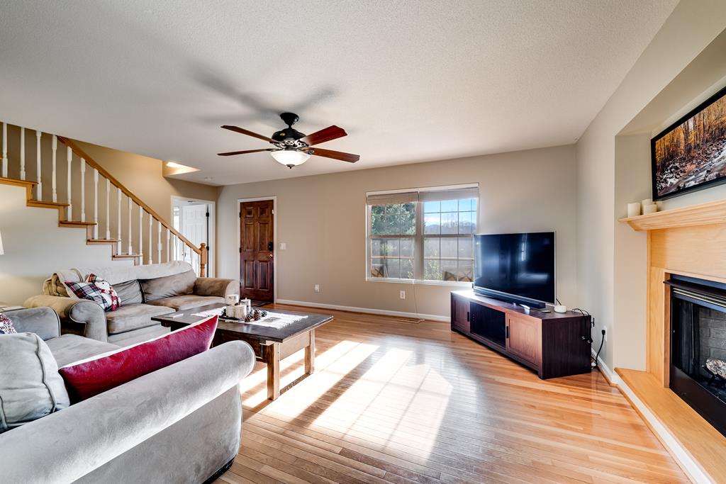 161 Rock Field Way