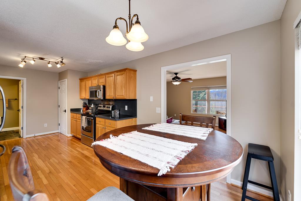 161 Rock Field Way
