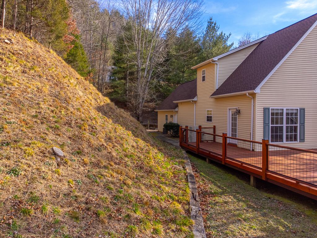 161 Rock Field Way