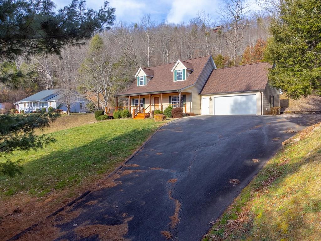 161 Rock Field Way