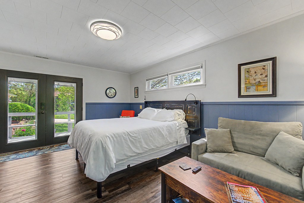 52 Briar Patch Rd