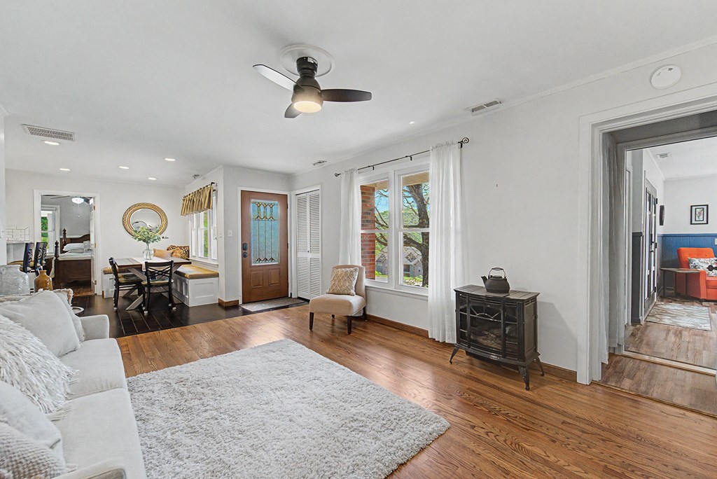 52 Briar Patch Rd