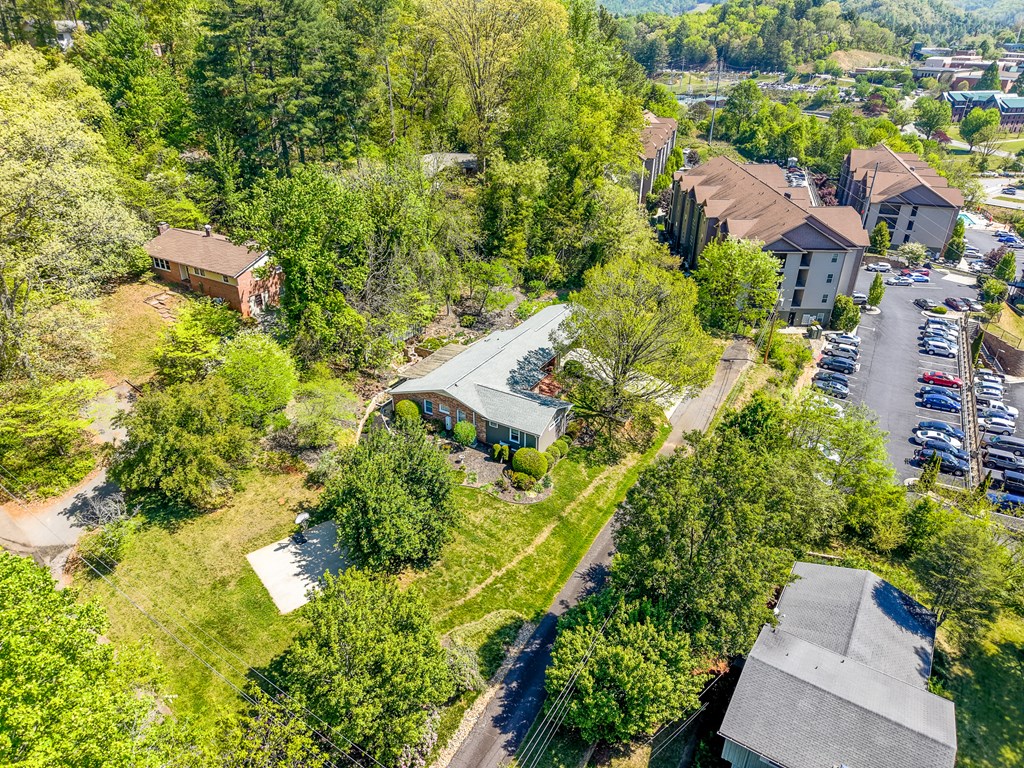 52 Briar Patch Rd