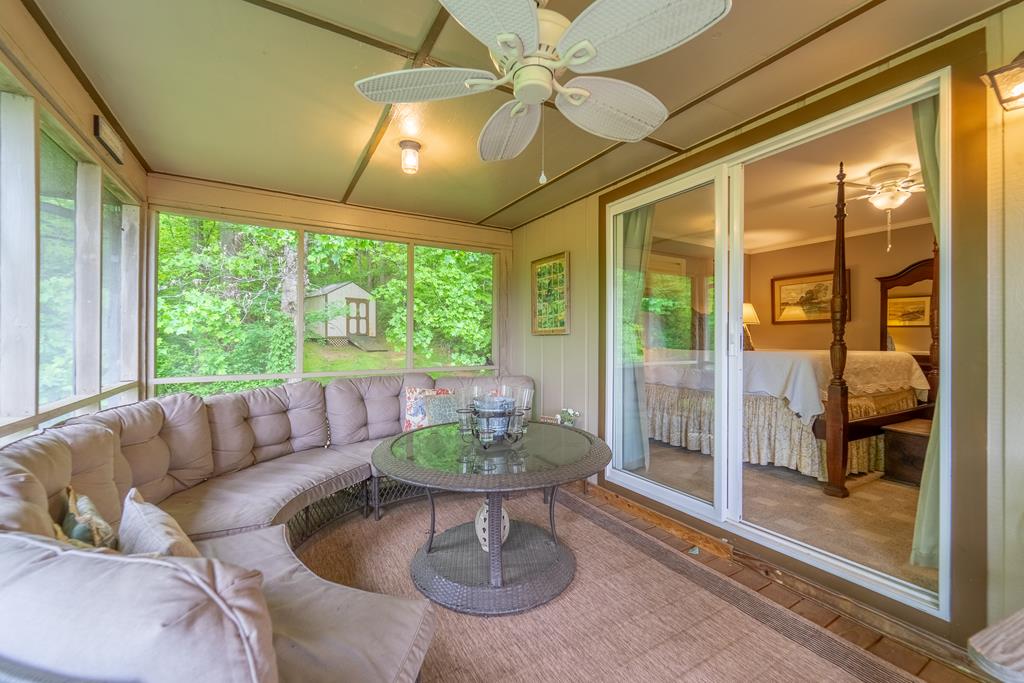 1413 Kitchens Branch Rd