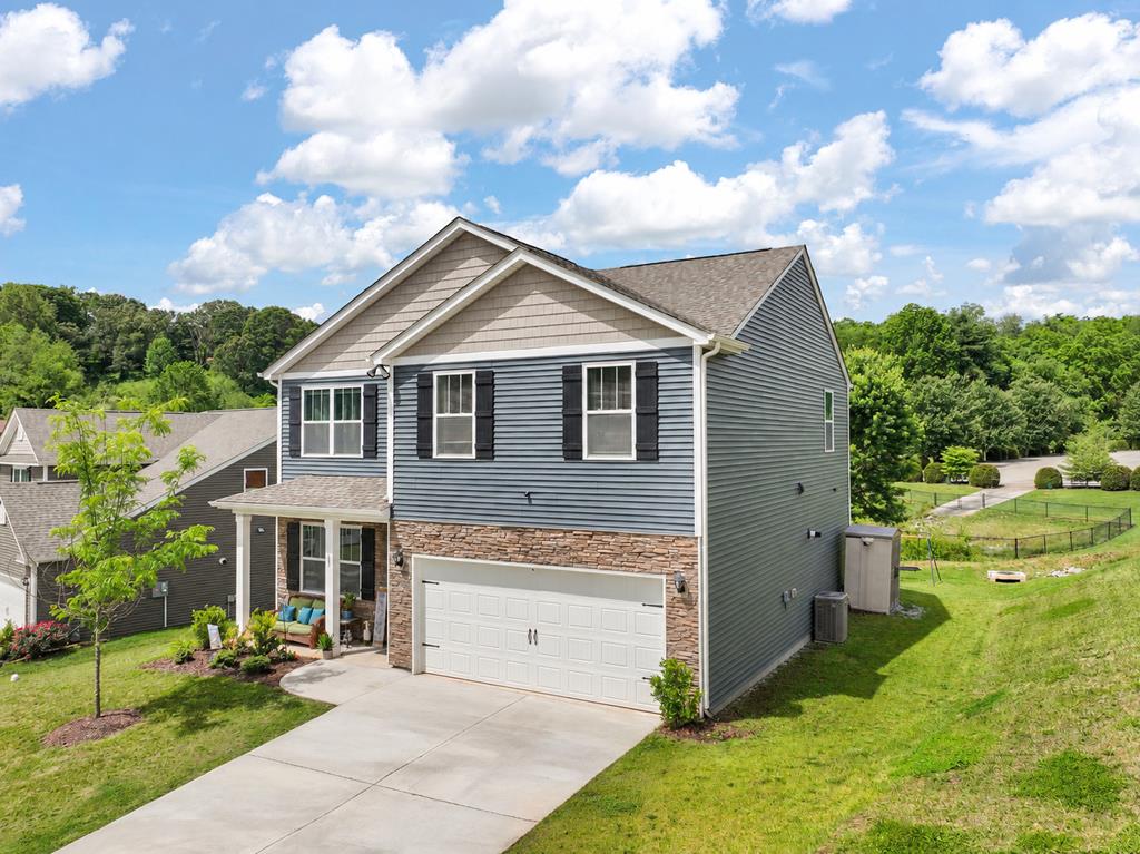 65 Valleywood Dr
