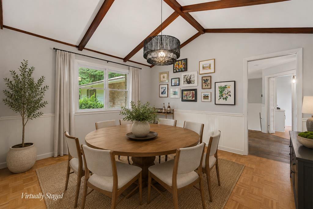 603 Hemlock Hills Dr