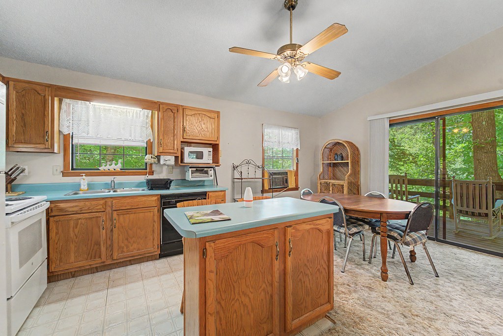168 Grizzly Ridge