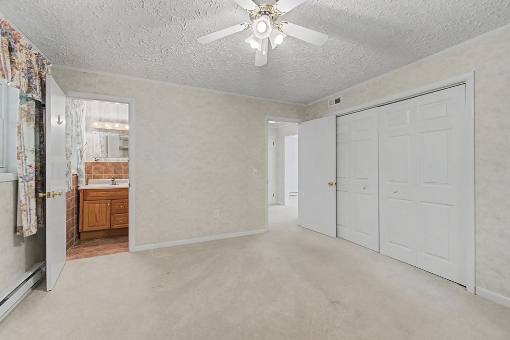 1747 University Heights Rd