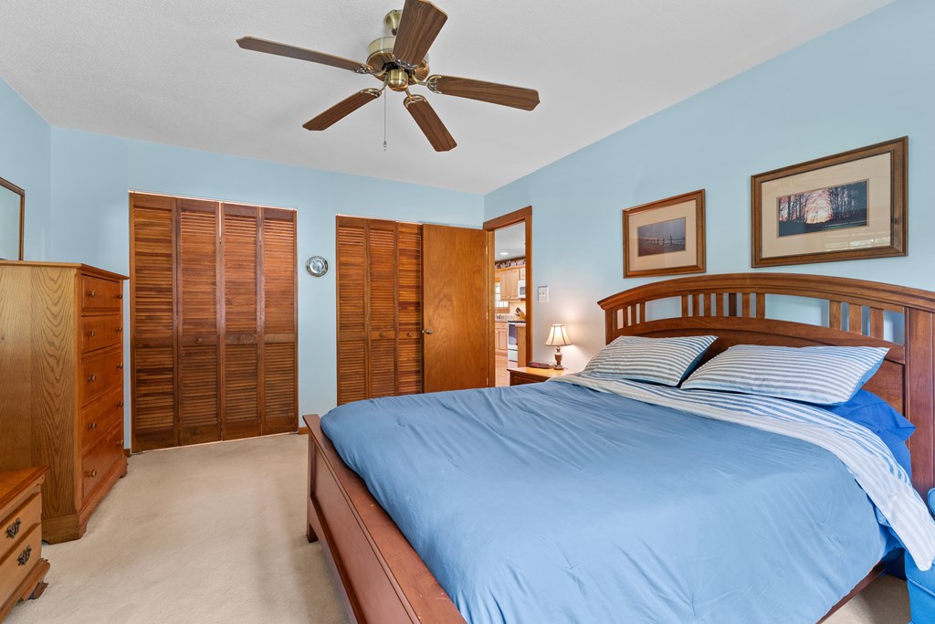 63 Wood Pond Rd