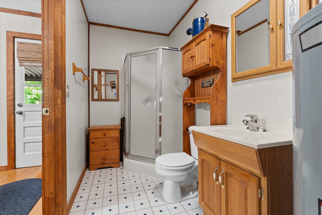63 Wood Pond Rd