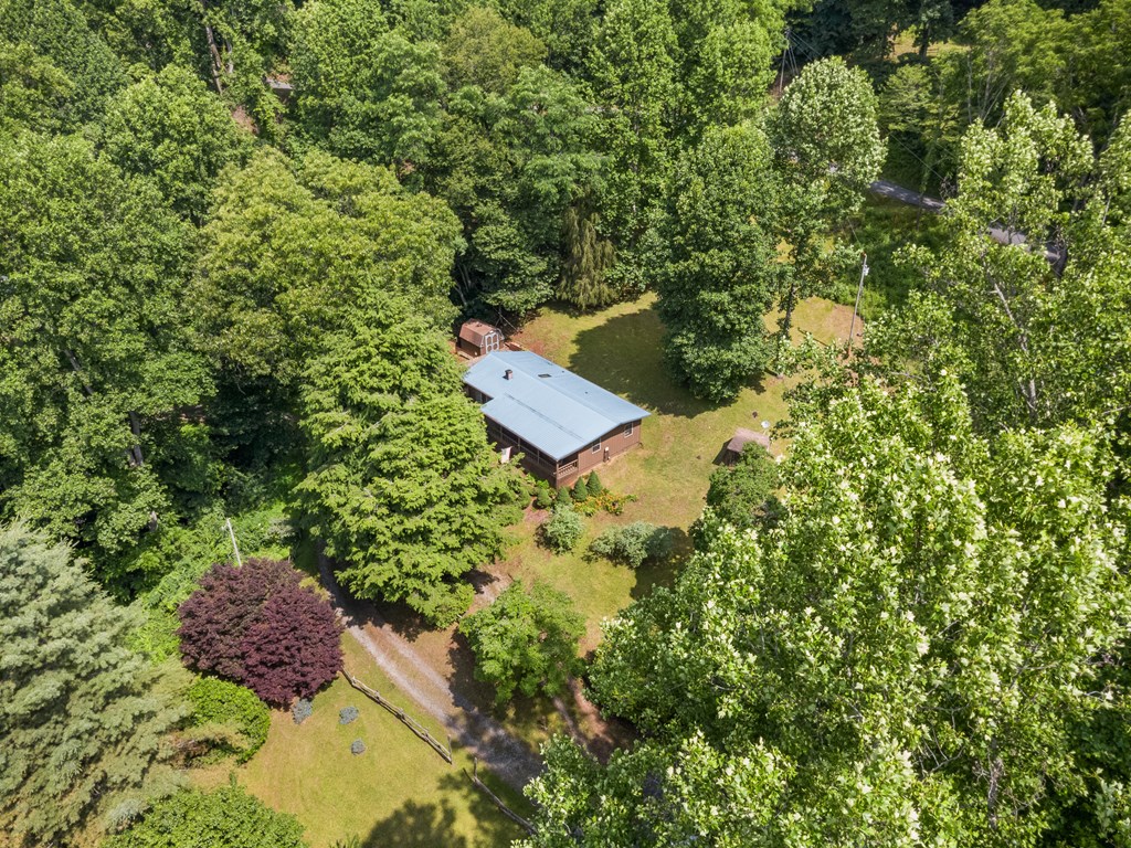 63 Wood Pond Rd