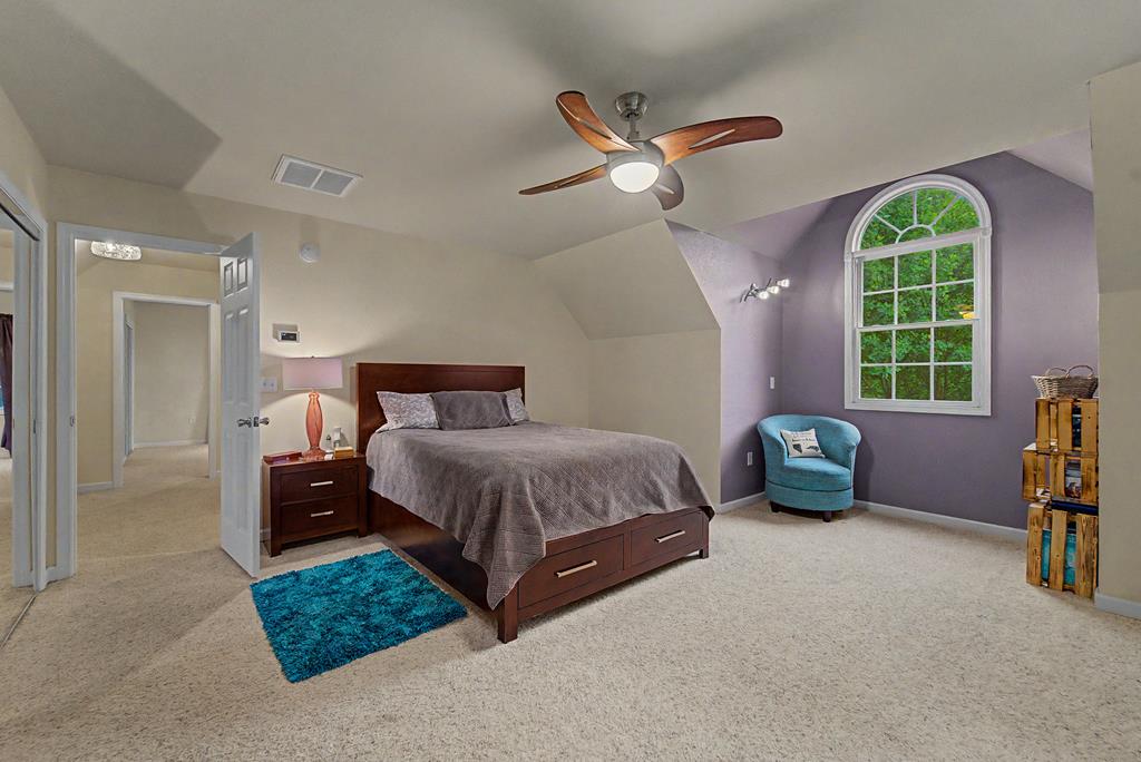 77 Pigeon Creek Trail