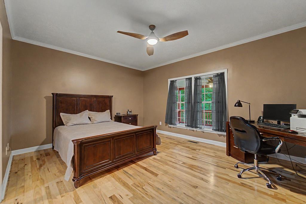 77 Pigeon Creek Trail