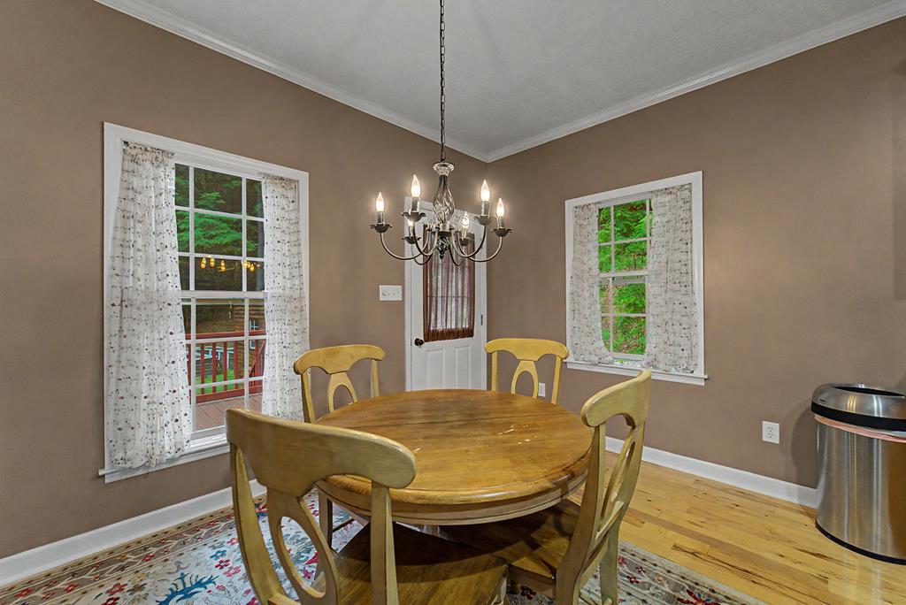 77 Pigeon Creek Trail