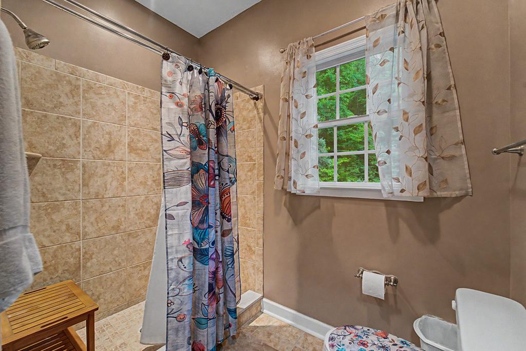 77 Pigeon Creek Trail