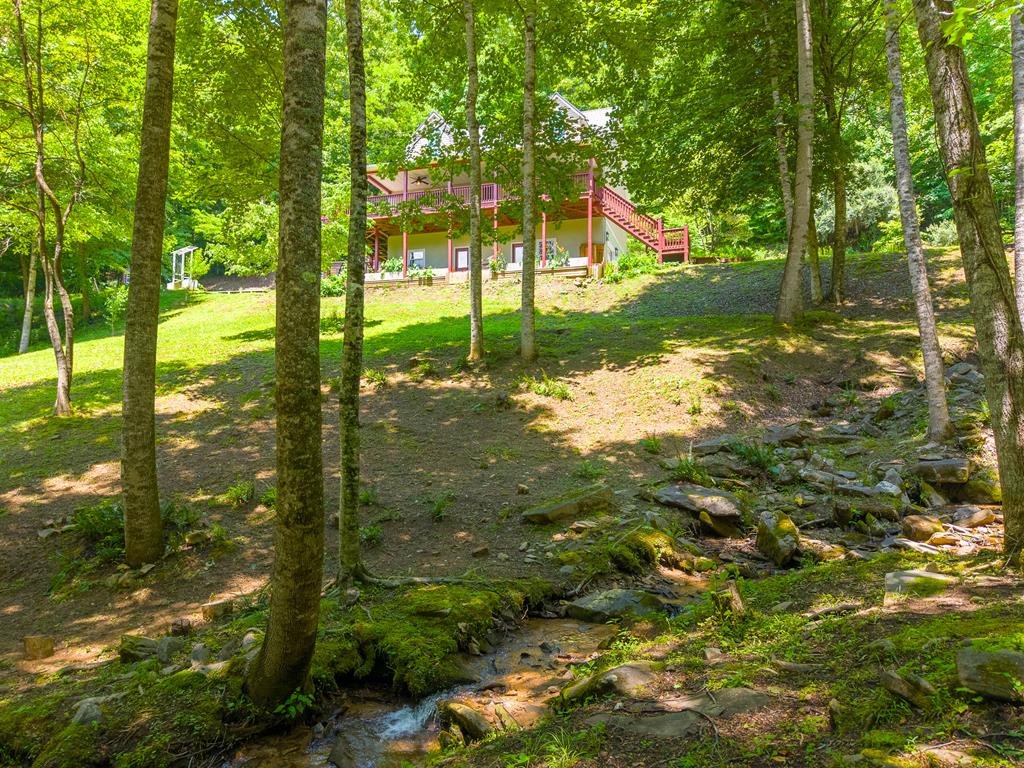 77 Pigeon Creek Trail