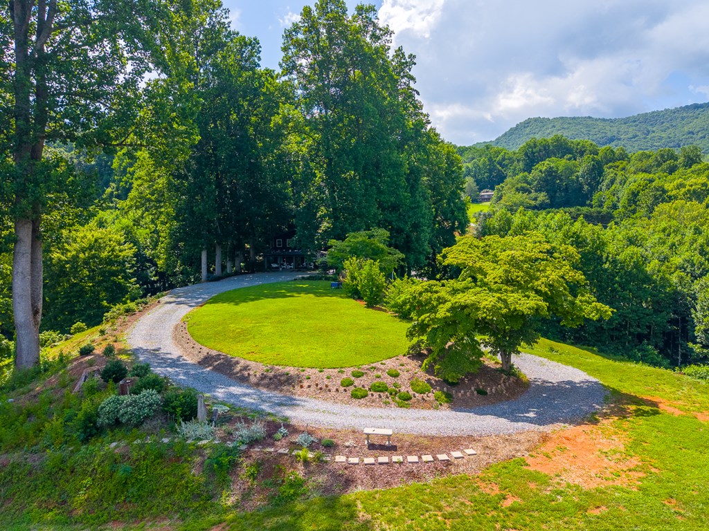 75 Mountain View Rd
