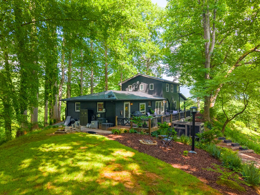 75 Mountain View Rd