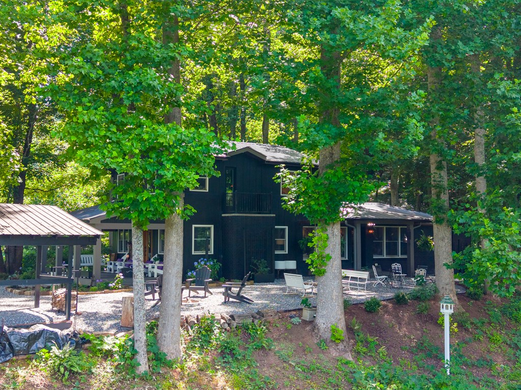 75 Mountain View Rd
