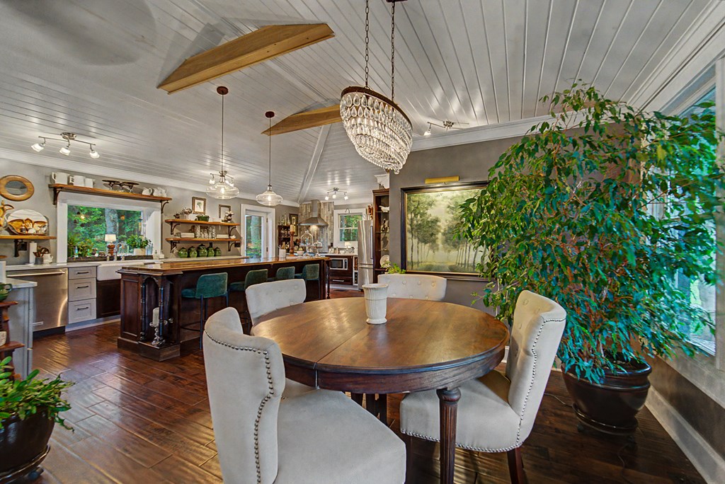 75 Mountain View Rd